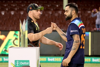 Knives out for Australia's Finch after New Zealand loss