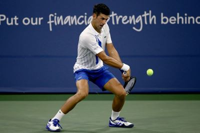 Djokovic reaches quarter-finals in New York