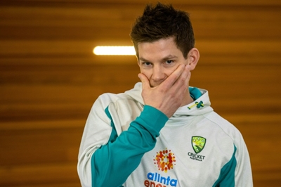 Controversy clouds Ashes before a ball is even bowled