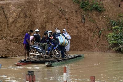 Rains hamper search for survivors after Laos dam collapse