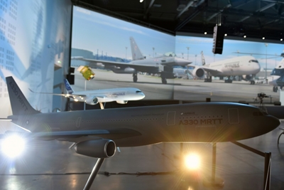 Airbus warns could leave UK if no Brexit deal
