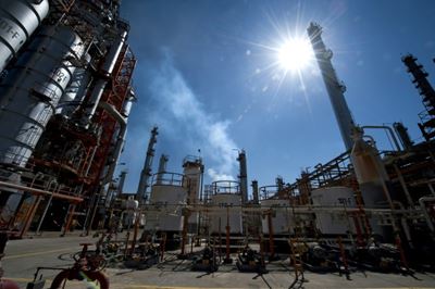 Mexico president announces start of work on $8 bn refinery