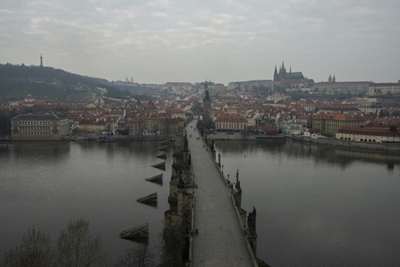 Czechs extend anti-virus measures till April