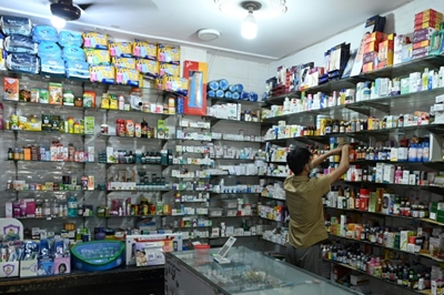 India's Covid-19 shortages spur black market for drugs, oxygen