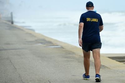 Sri Lanka's cricket team resume outdoor training after virus halt