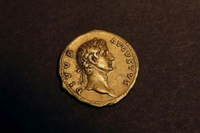 Roman gold coins discovered in Italian theatre
