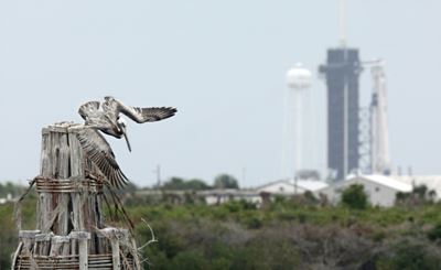 Weather iffy for SpaceX astronaut launch