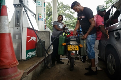 Anger over raised gas prices in Zimbabwe