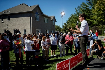 Trudeau future on the line as Canadians vote in pandemic election