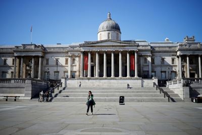 UK scientist behind lockdown quits after breaking rules