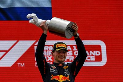 Verstappen ready to pounce as cracks widen in Mercedes armour