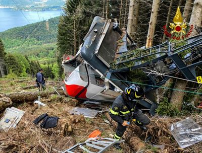Italy cable car crash probed as child fights for life