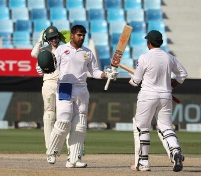 Australia face tough task after Sohail hits maiden Pakistan ton