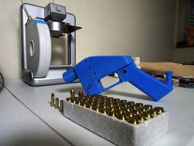 Trump 'looking into' rules on printed guns 