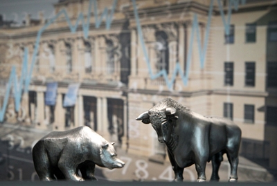 German investor confidence hits 5-year low on trade tensions