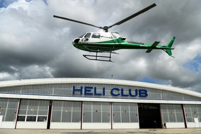 Rich Russians fuel private jet demand to skirt virus lockdown