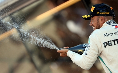 Hamilton 'close' to new Mercedes deal