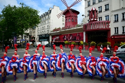 Yes we cancan: Moulin Rouge to return in September