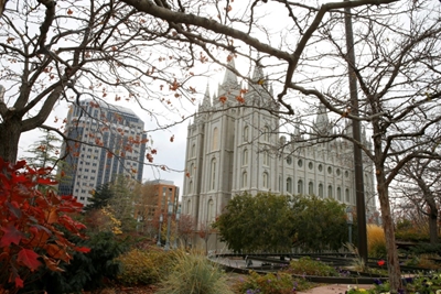 Mormon Church halts all public gatherings worldwide