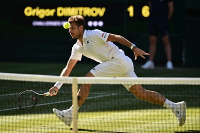 Stan and deliver! Wawrinka makes it a love double at Wimbledon