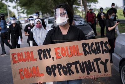 Malaysian doctors stage walkout amid worsening Covid outbreak