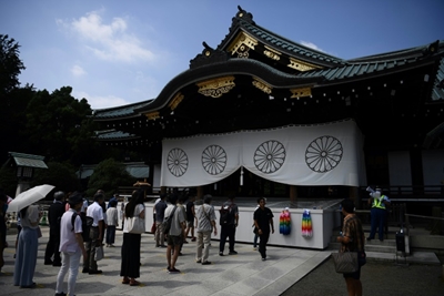 New Japan PM sends offering to controversial Yasukuni shrine 