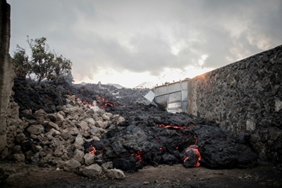 Volcano death toll rises as aftershocks shake DR Congo