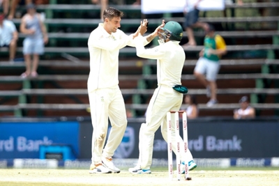 Olivier sparks South Africa to sweep of Pakistan