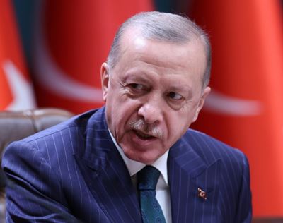 Lira plunges again after Erdogan cites Islam to defend rate cuts