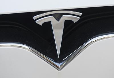 'Challenges with government' delaying Tesla India launch: Musk
