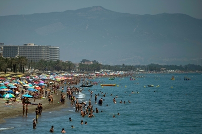 Spain's Costa del Sol braces for tourists' return