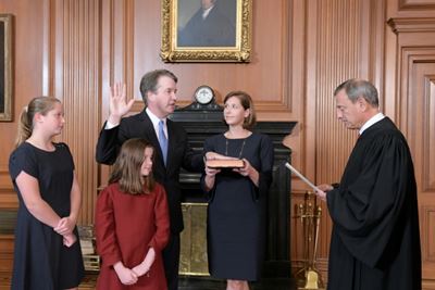 Trump does victory lap after bitter Supreme Court battle