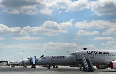 Pandemic-hit Lufthansa says 22,000 jobs to go