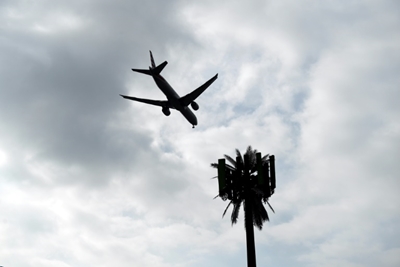 US regulator points to progress in allowing 5G at more airports