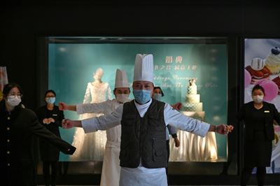 In Wuhan, luxury hotel feels haunted by virus outbreak