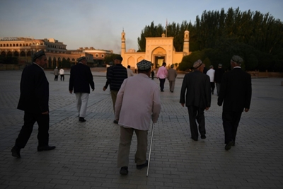 Uighurs challenge China to prove missing relatives are free
