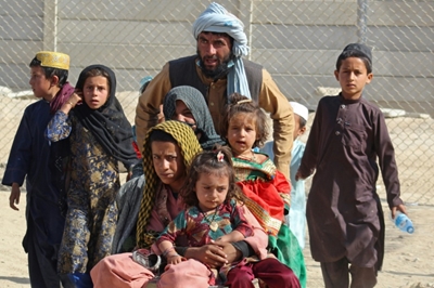 US seeks to boost Afghan airlift operations