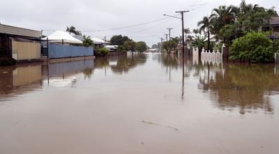 Fresh flood warning issued in Australia as PM visits