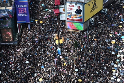 Fake news war divides, confuses in Hong Kong