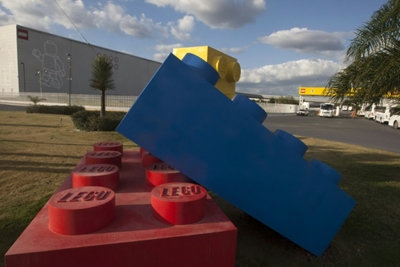 Lego builds profits in 2018