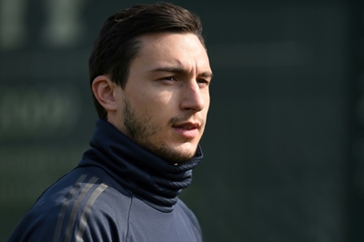 Darmian leaves Man United to join Parma