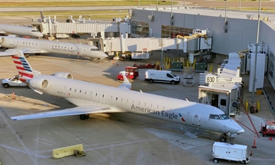 American Airlines deploys new anti-COVID spray in planes