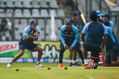 New Zealand captain Williamson out of rain-delayed India Test
