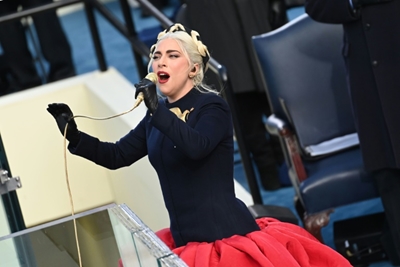 Lady Gaga, JLo offer rare Washington fashion moment