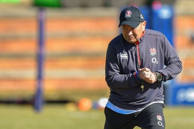 Jones wants new England skippers to emulate Eales and Gregan