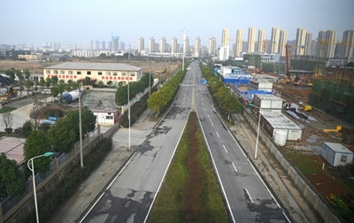 'Very homesick' Wuhan residents trickle back to stricken city