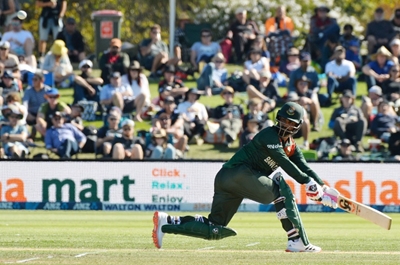 Bangladesh set New Zealand 272-run target in second ODI
