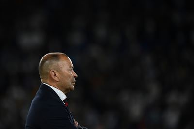 England relaxed over new Jones contract