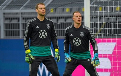 'Like Ronaldo and Messi' - Ter Stegen and Neuer square off in Champions League