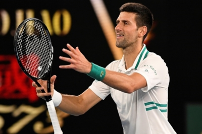 Djokovic praises Williams as 'one of greatest athletes' 